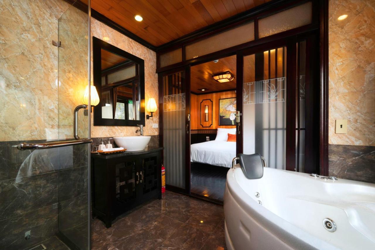 Arcady Boutique Cruise Hotell Ha Long Eksteriør bilde